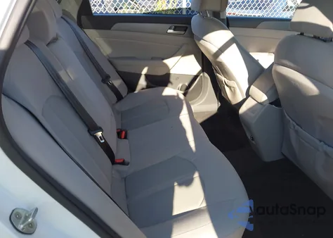 2015 Hyundai Sonata Se z USA, uszkodzony, nr VIN 5NPE24AF0FH246293